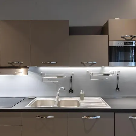 Πανσιόν Dolcevita Cupola 4*
